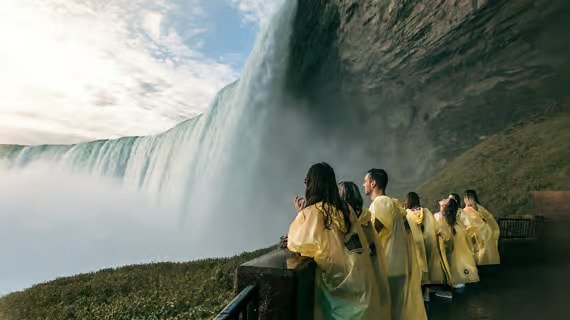 Niagara Falls Boat Trip & Journey Behind the Falls Tour
